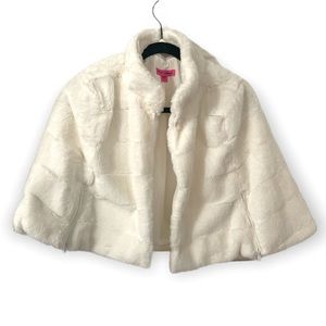 Faux fur cream white shrug coat size L